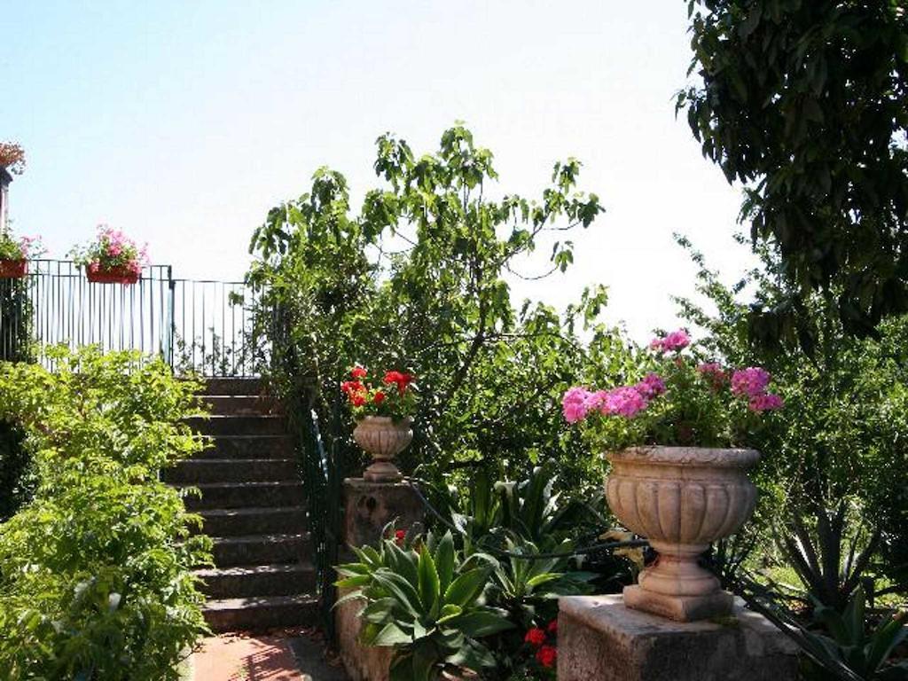 مبيت وإفطار جاري Baglio Delle Rose المظهر الخارجي الصورة